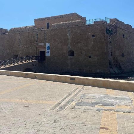 Beachside Apartment In Kato Paphos Lighthouse 81 Bagian luar foto