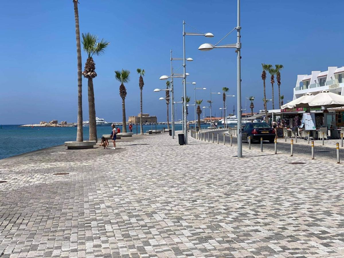 Beachside Apartment In Kato Paphos Lighthouse 81 Bagian luar foto