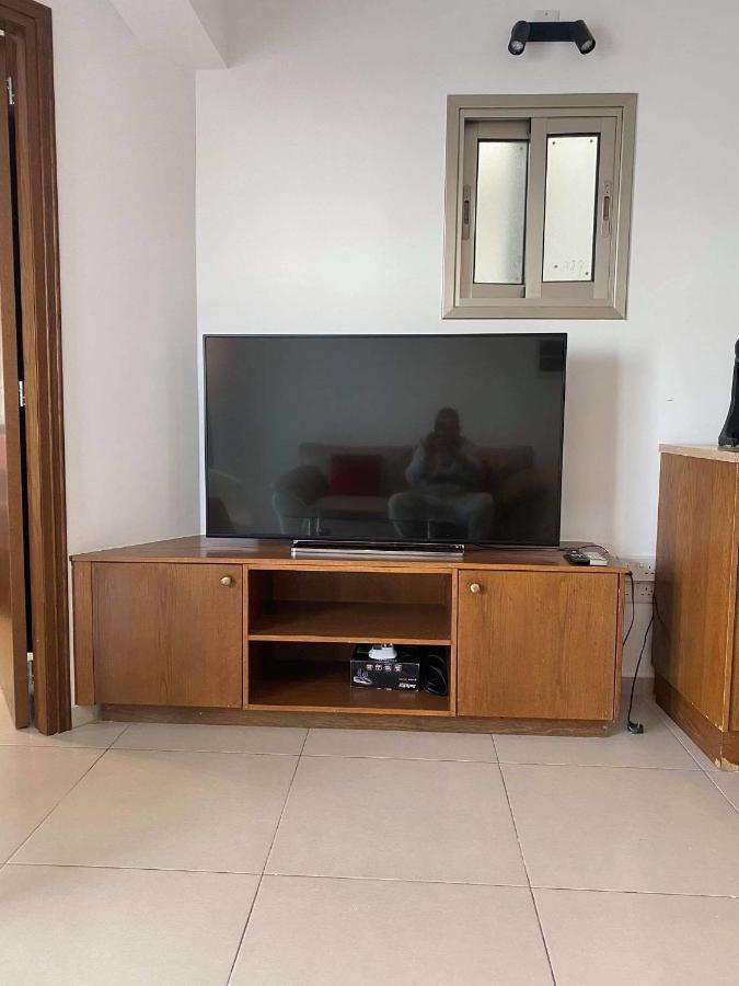 Beachside Apartment In Kato Paphos Lighthouse 81 Bagian luar foto
